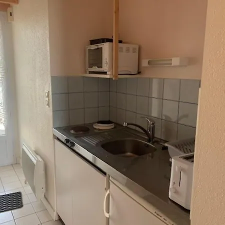 Maison Brem, 2 Pièces, 4 Personnes - Fr-1-231-48 Casa vacanze *