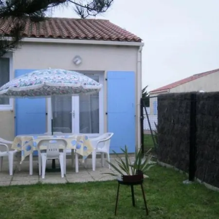 Maison Brem, 2 Pièces, 4 Personnes - Fr-1-231-48 Casa vacanze Brem-Sur-Mer