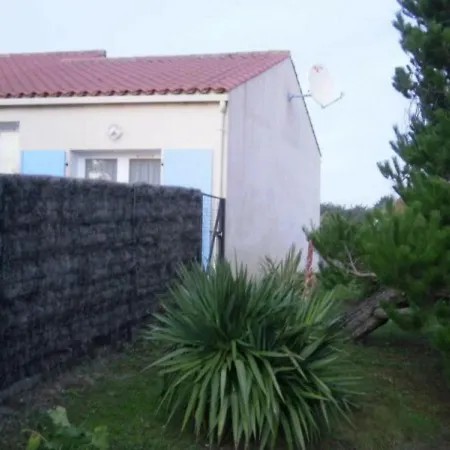 Maison Brem, 2 Pièces, 4 Personnes - Fr-1-231-48 Casa vacanze *